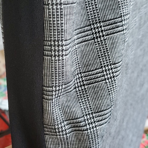 Mod Houndstooth Dress NWT - Picture 3 of 3